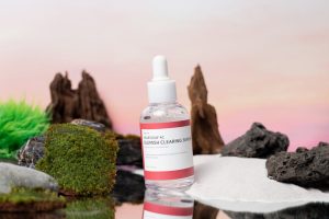 5 Dermatologist-Approved Serums for Acne Scars & Dark Spots (2026)