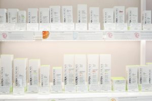 How to Use AHA BHA Together Without Irritation: Dermatologist-Approved Guide