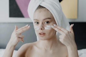 Niacinamide 101: 5 Myths Debunked (What Actually Works in 2026)