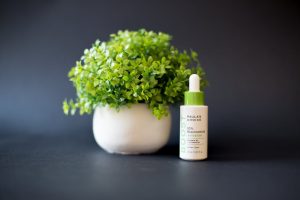 Niacinamide + Vitamin C: The Complete 12-Week Timeline (2026)