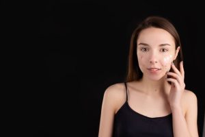 The 6-Week Acne Moisturizer Plan: Clear Skin Without Over-Drying